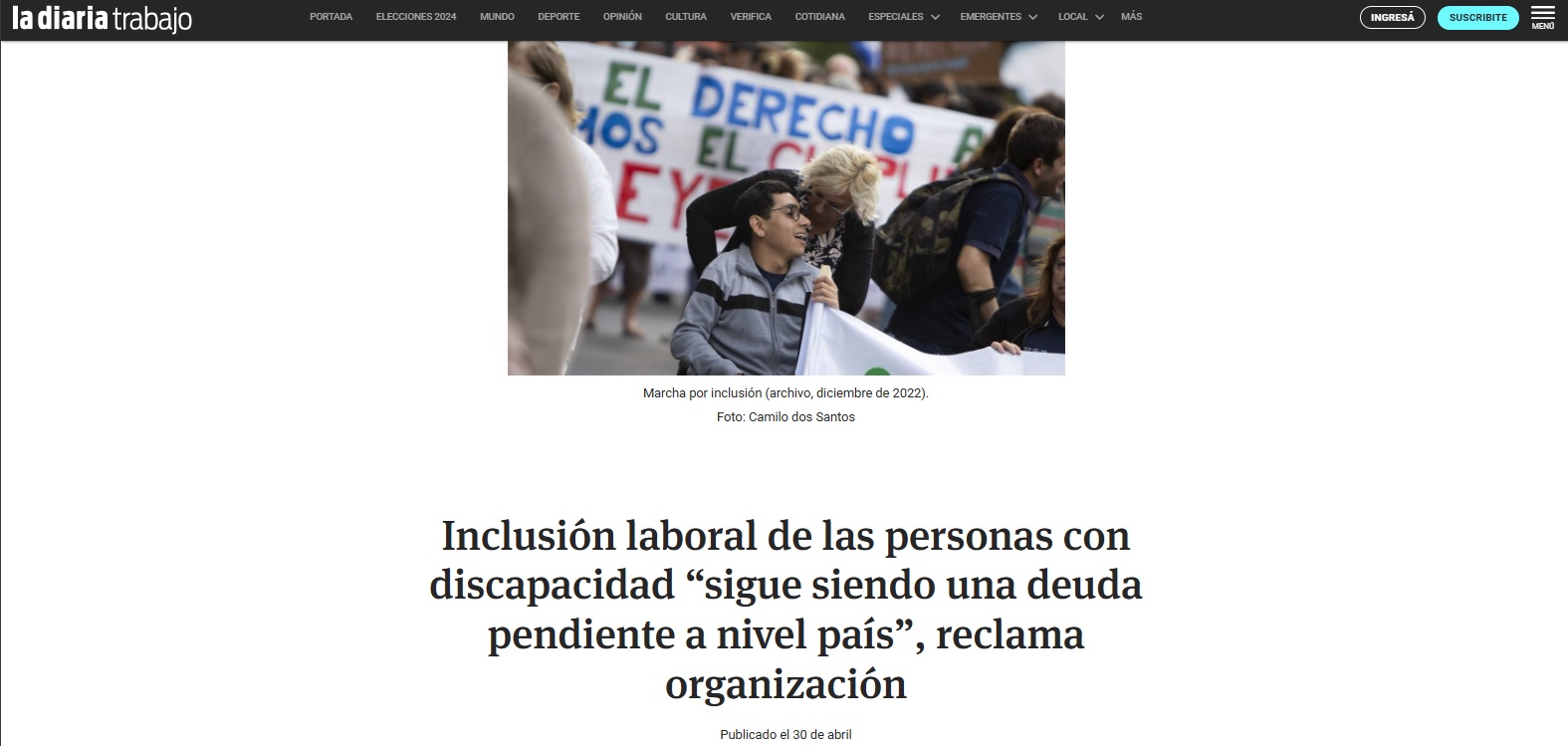 Captura de pantalla de artículo en web de la Diaria que muestra imagen de persona con discapacidad y texto "inclusión laboral de las personas con discapacidad aún en debe"